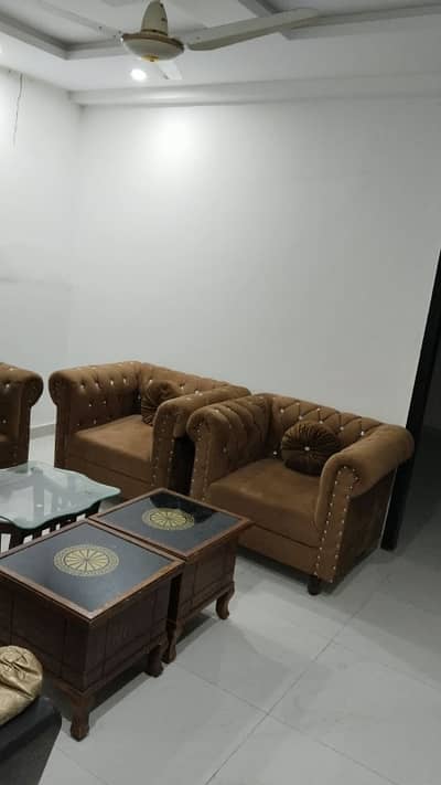 Ist floor flat available for Urgent sale upcoming rent 45k