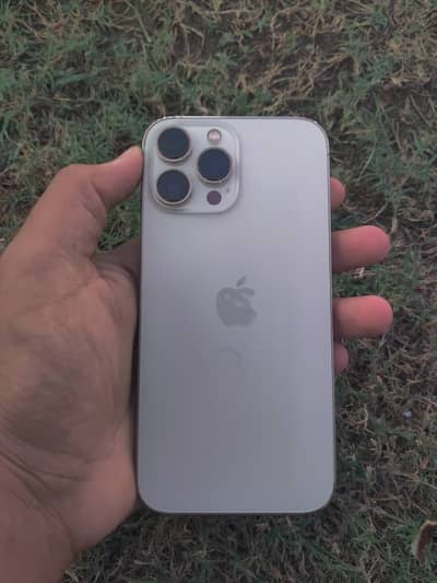 Apple iPhone 13 Pro Max with BOX