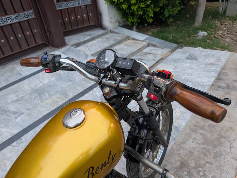 CD200 Benly Late Model 5