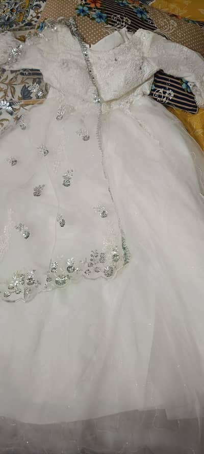 original bridel dresses and jewelry 1 time used