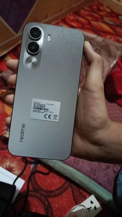Realme C100i