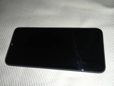 Tecno Spark 8C PTA approved 2+2/64
