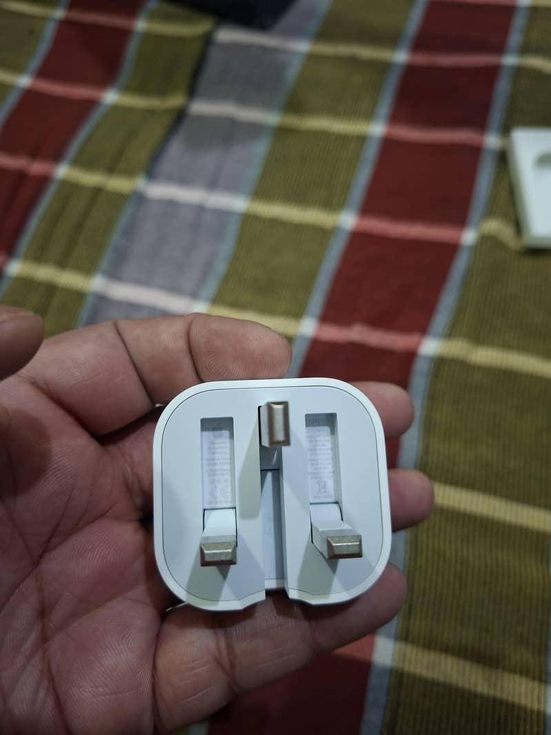 Apple iPhone 15 8