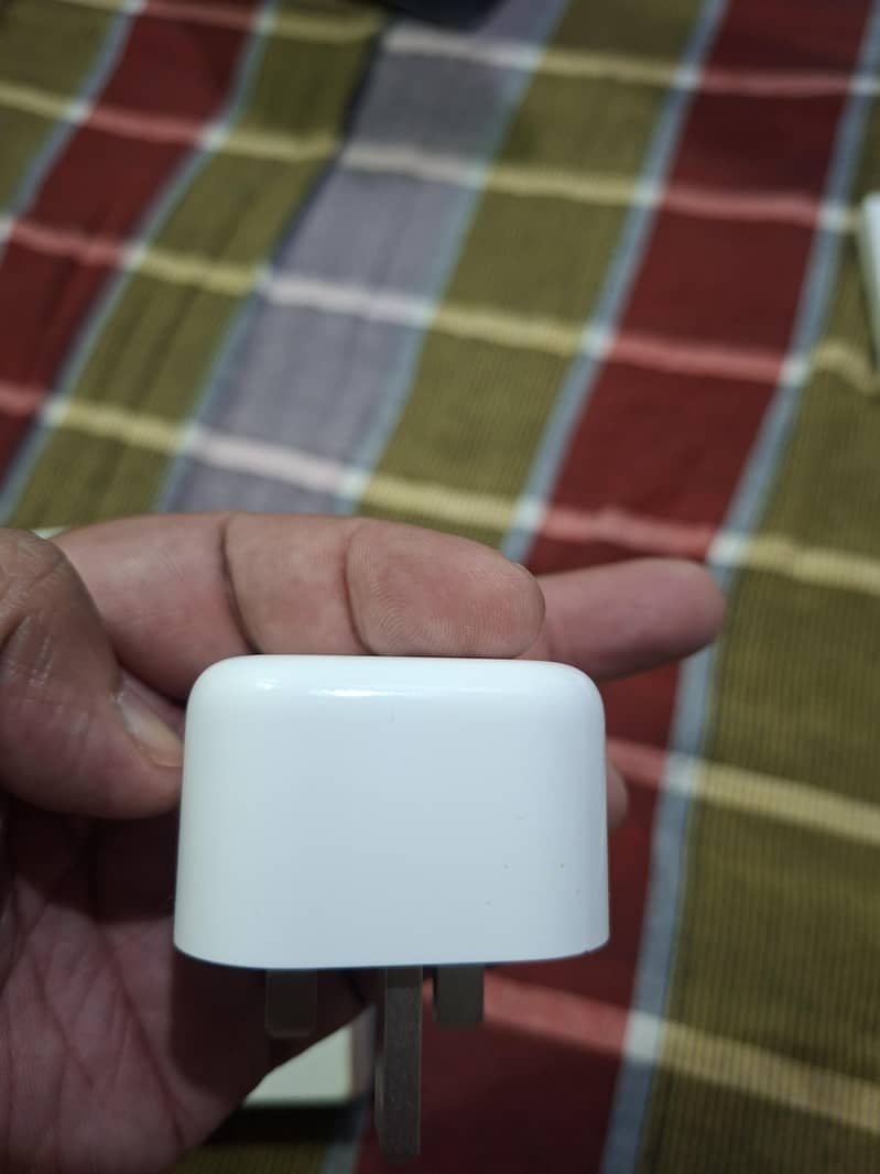 Apple iPhone 15 10