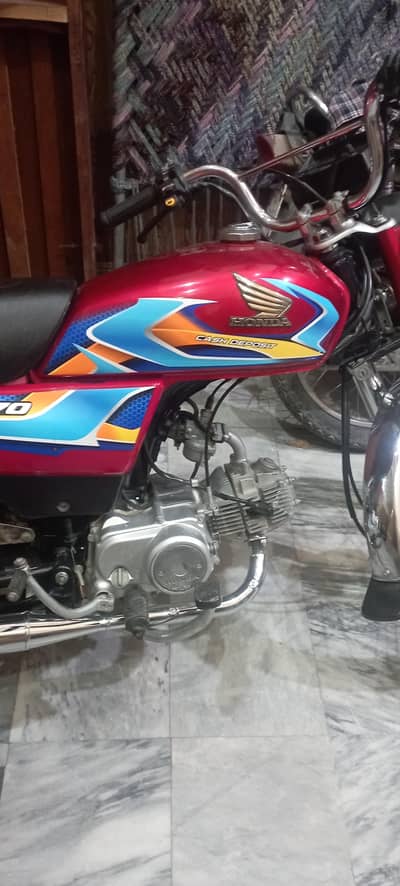 Honda 70 for sale 03057975474 applied for