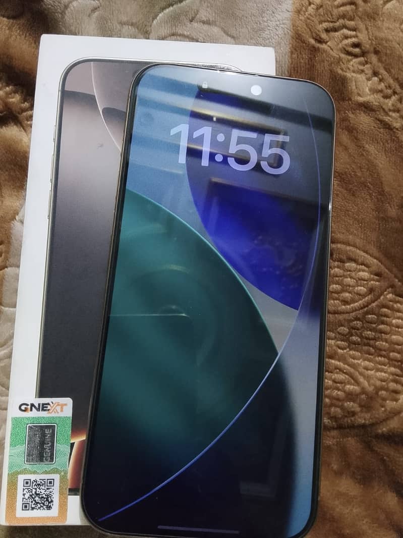 Apple iPhone 16 Pro Max 1
