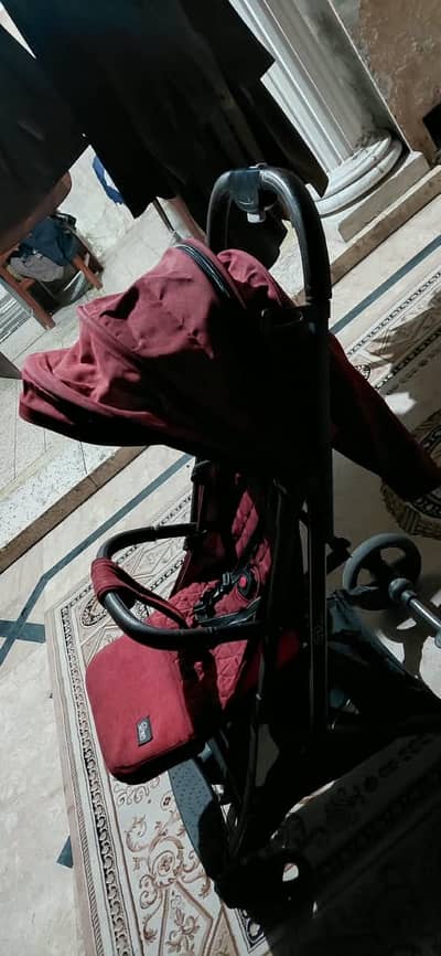 Imported stroller saled demand 25000