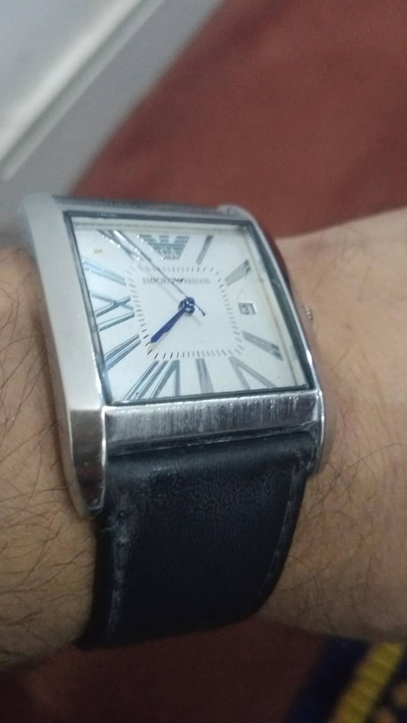 Armani 0