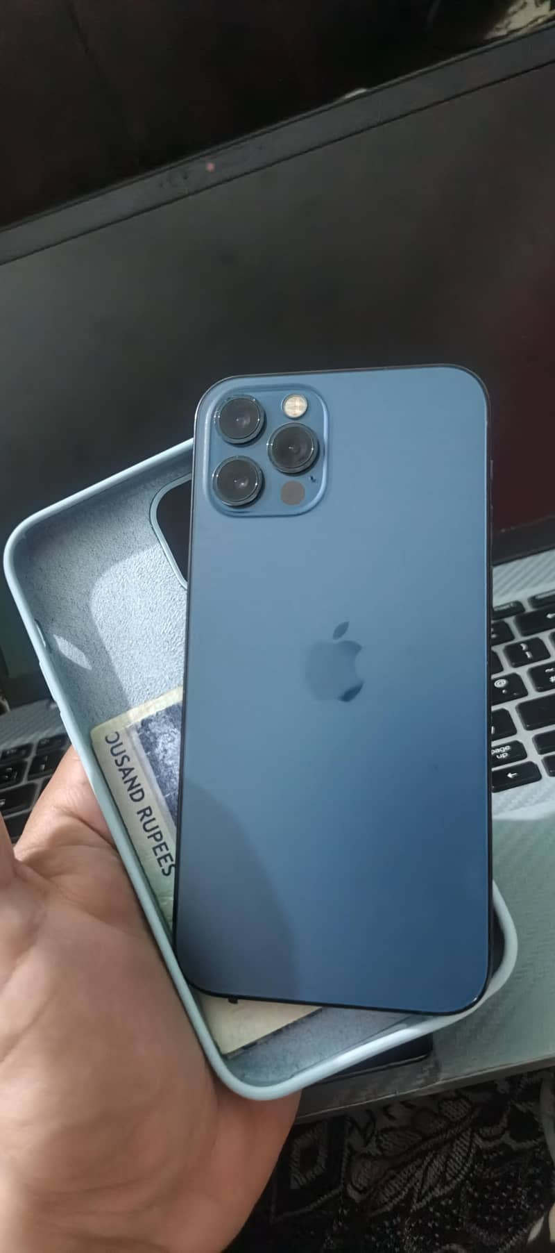 Apple iPhone 12 Pro 2