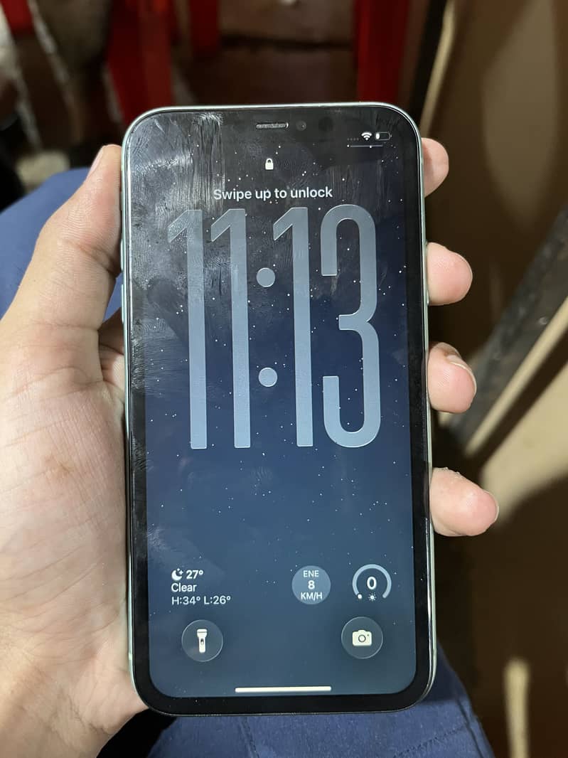 Apple iPhone 11 0