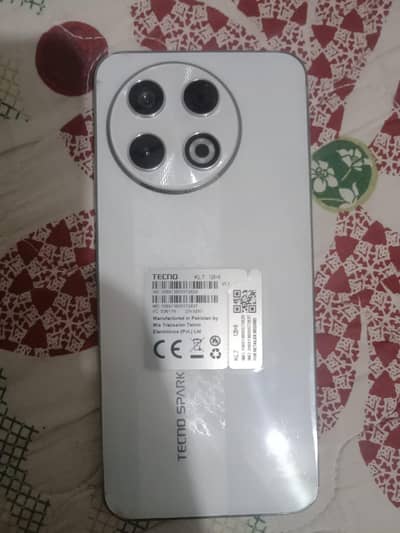 Tecno SPARK 30 Pro