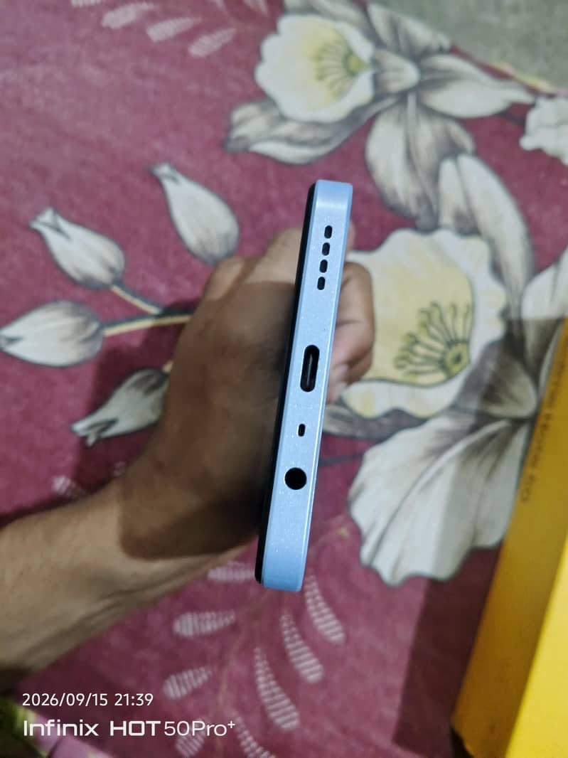 Realme Note 50 4