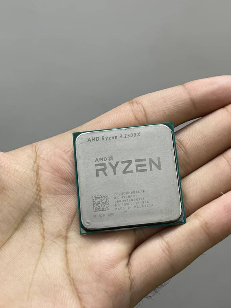 AMD Ryzen 3 2300x Quad-Core processor 1