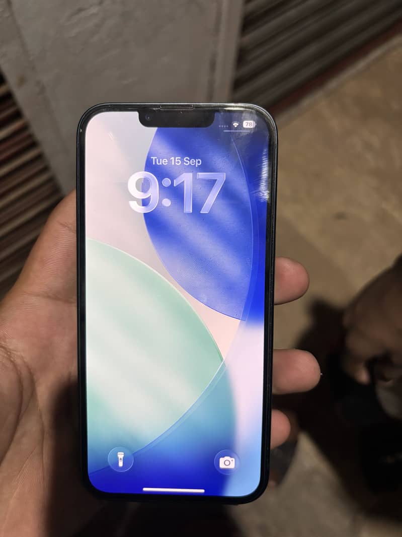 Apple iPhone 13 2