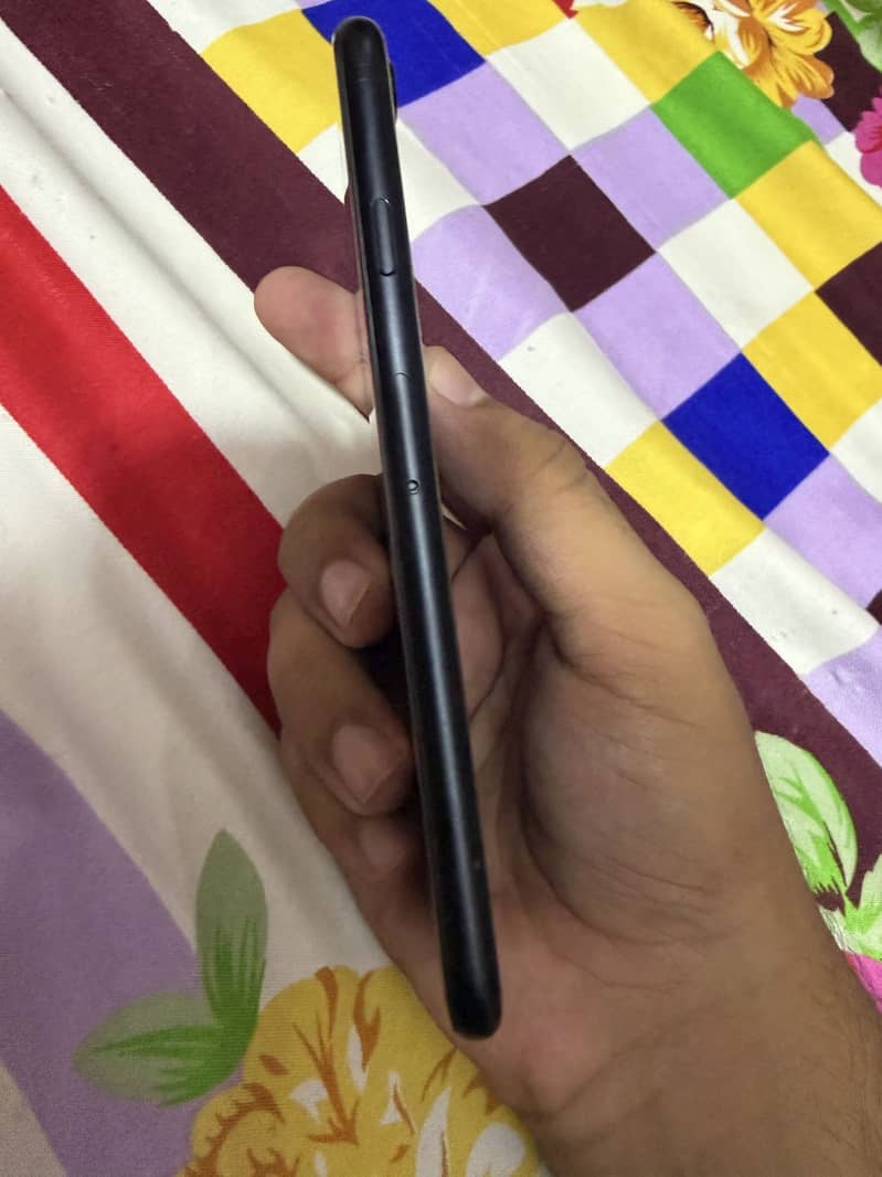 Apple iPhone SE 4