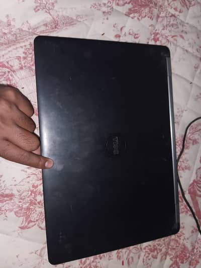 DELL Latitude