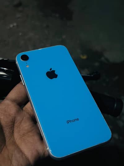 Apple iPhone XR