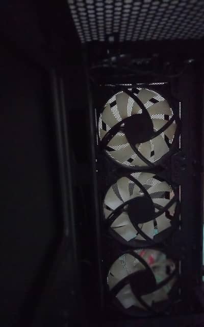 Thunder Nova Frozer Gaming PC Case – Brand New ARGB fans
