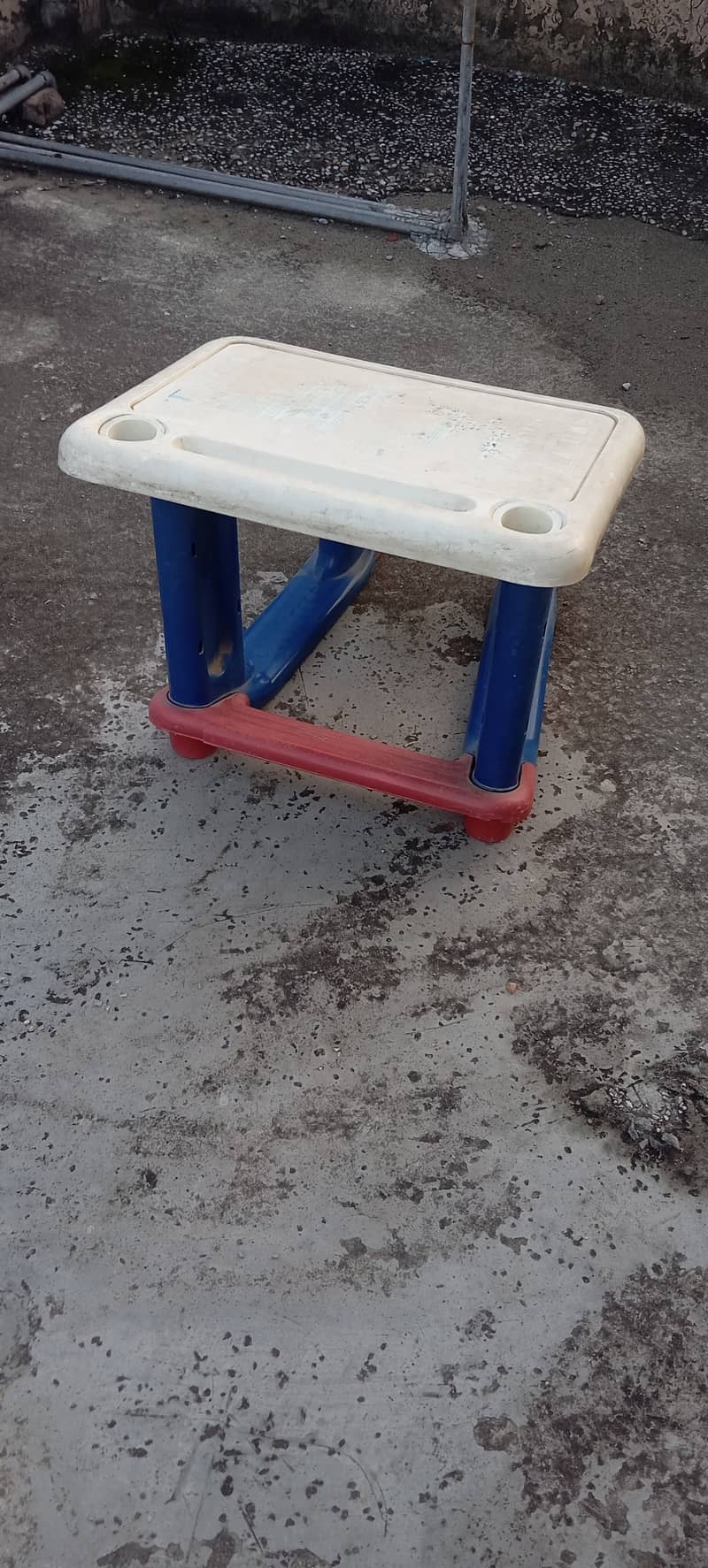 Kids Study Table 2