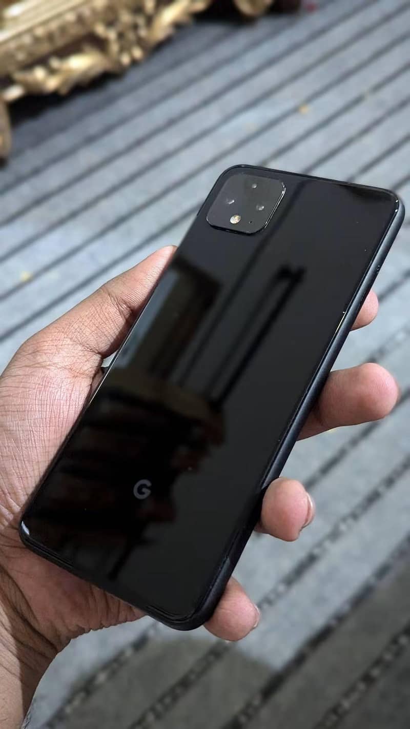 Pixel 4 4