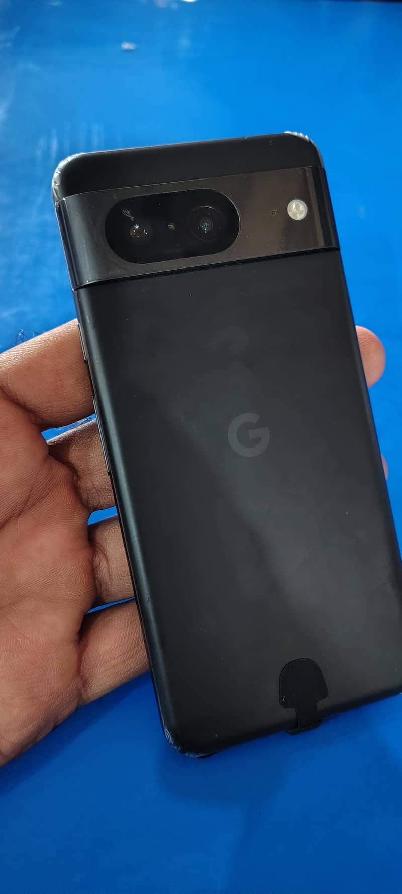 Google Pixel 8 9