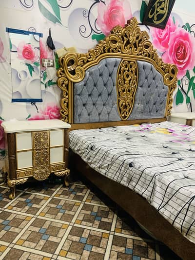 King size double bed