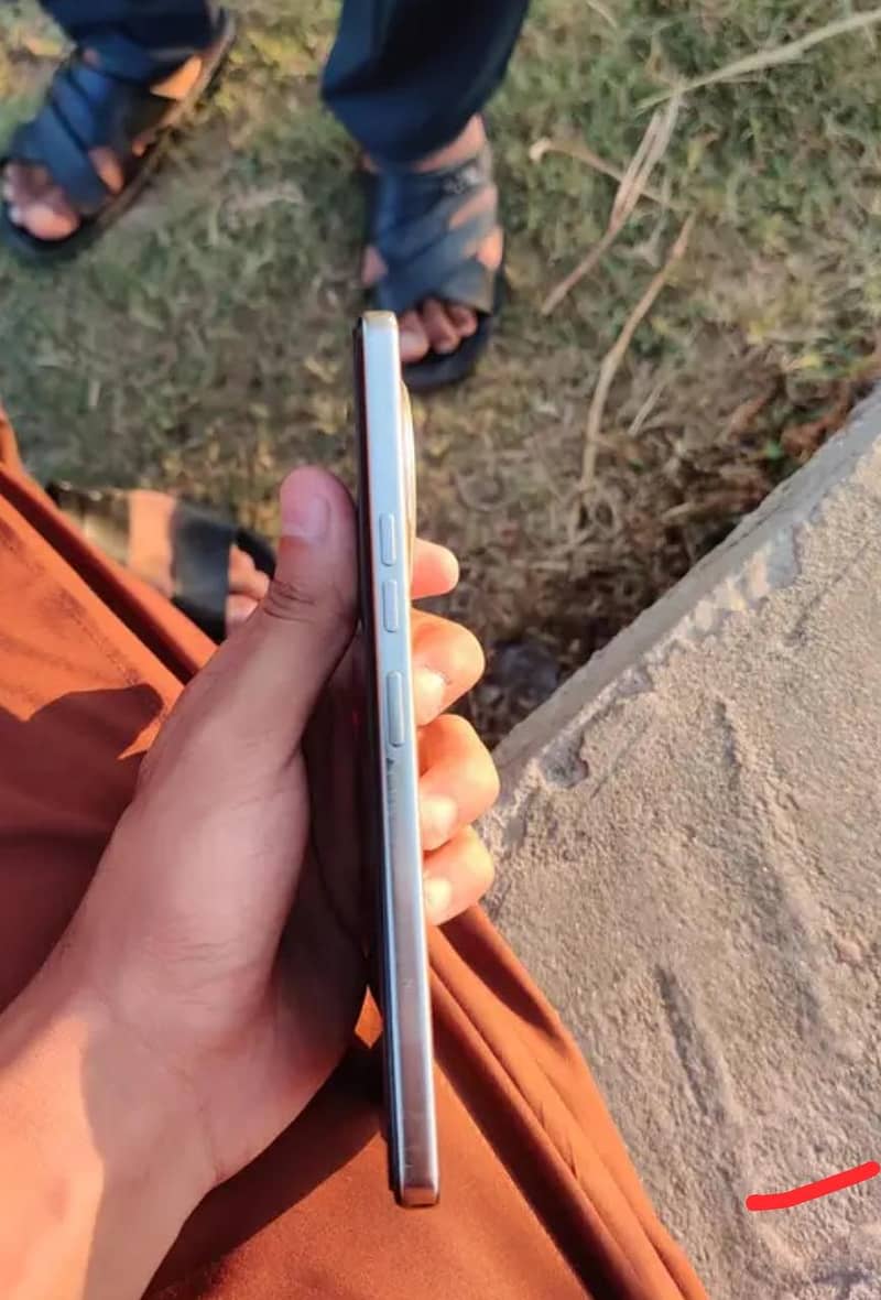 Tecno CAMON 30 0
