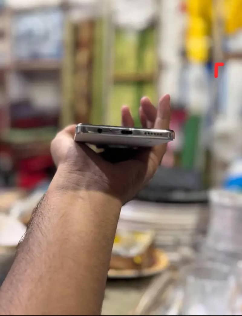 Tecno CAMON 30 5