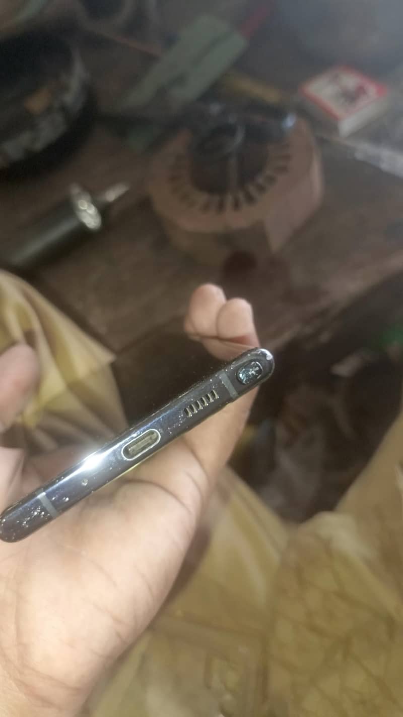 Samsung Mobile Note 10 Plus 3