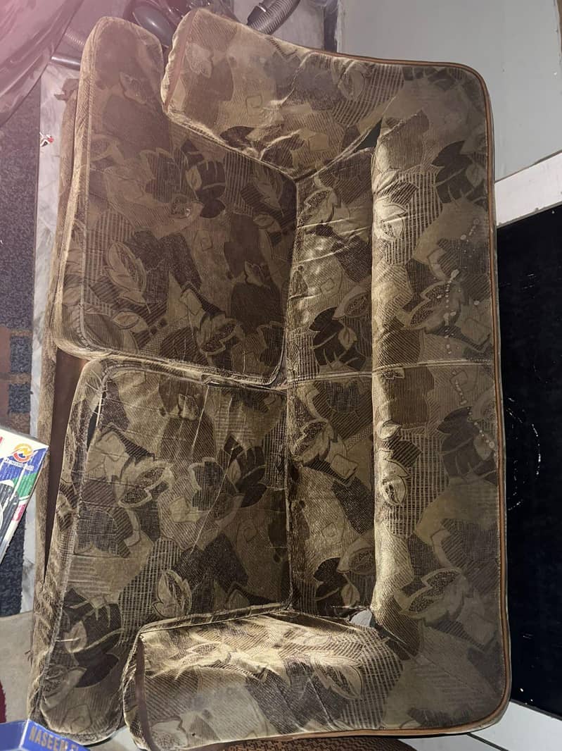 Single Sofa 0