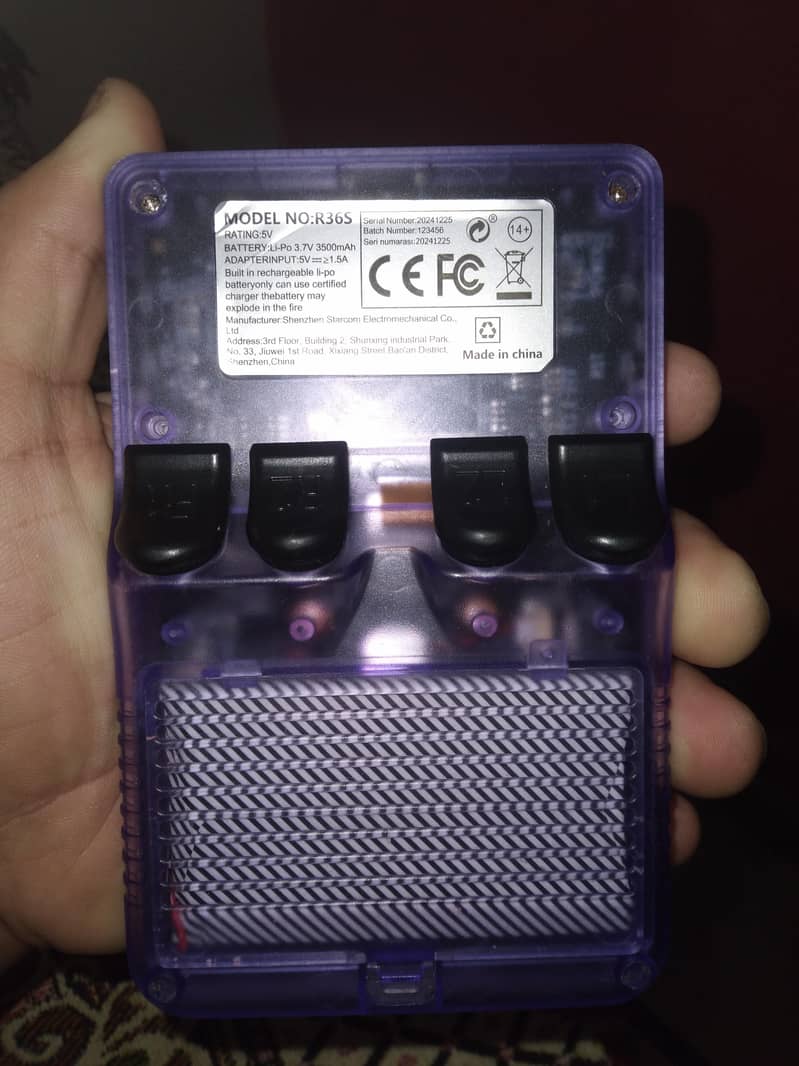 Console R36S 3