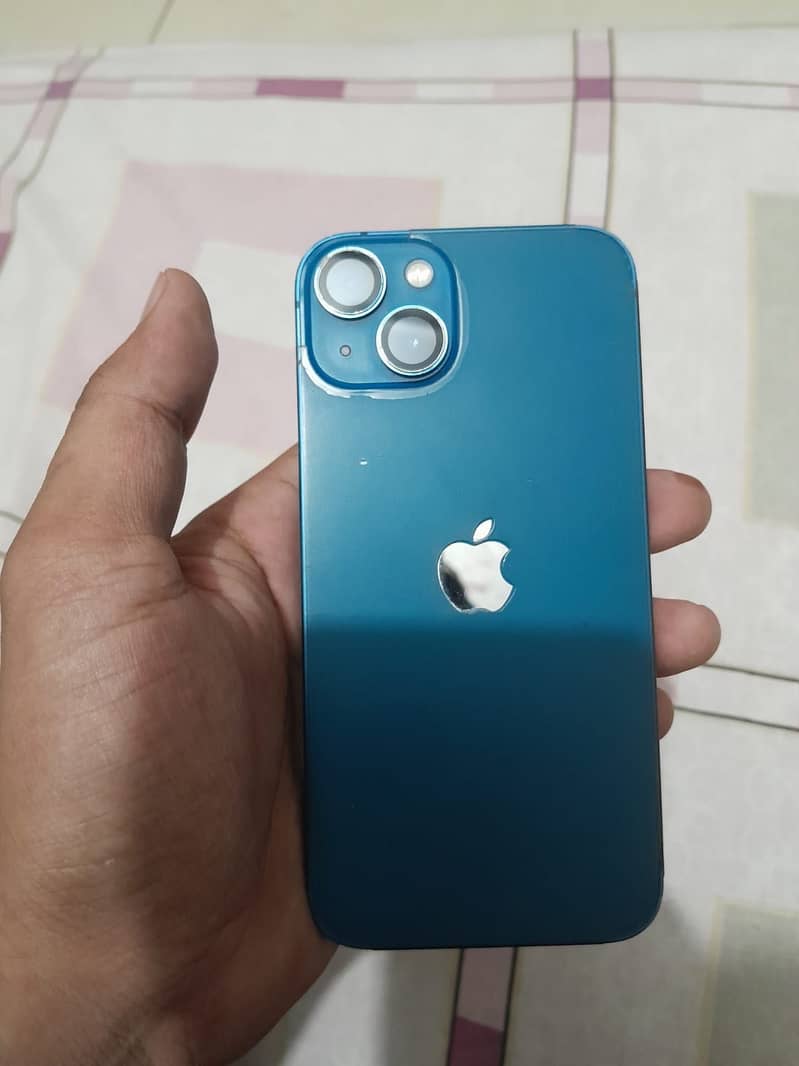 Apple iPhone 13 0