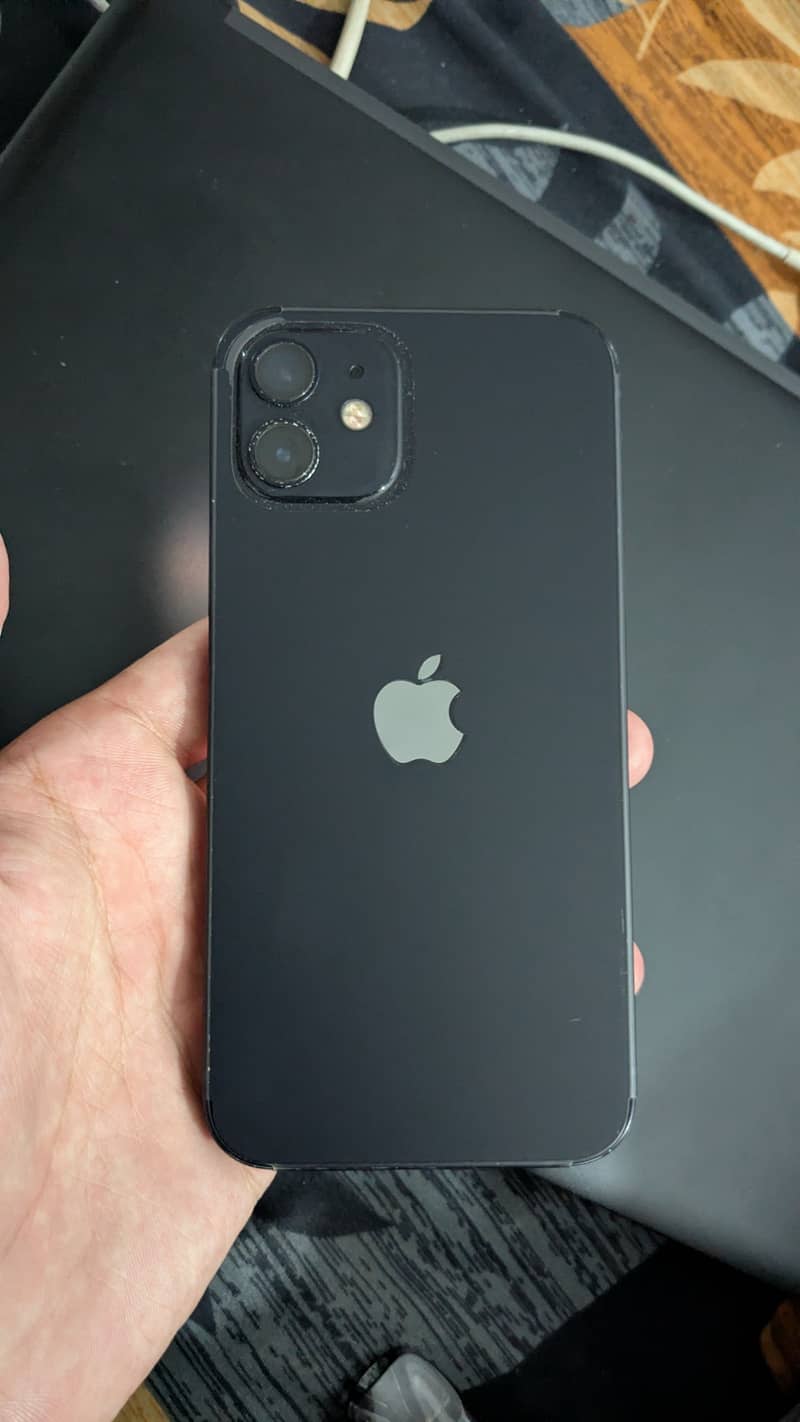 Apple iPhone 12 0