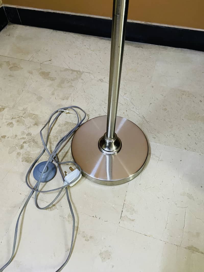 Floor Lamp 8