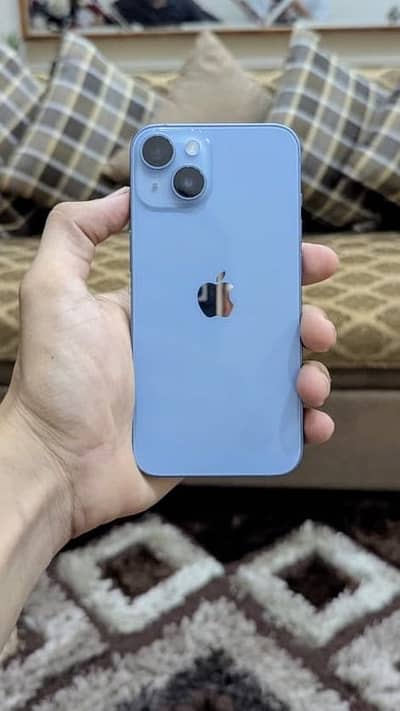 Apple iPhone 14