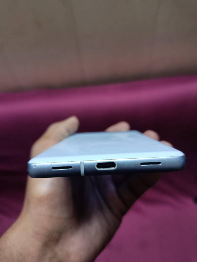 Google Pixel 7a 3
