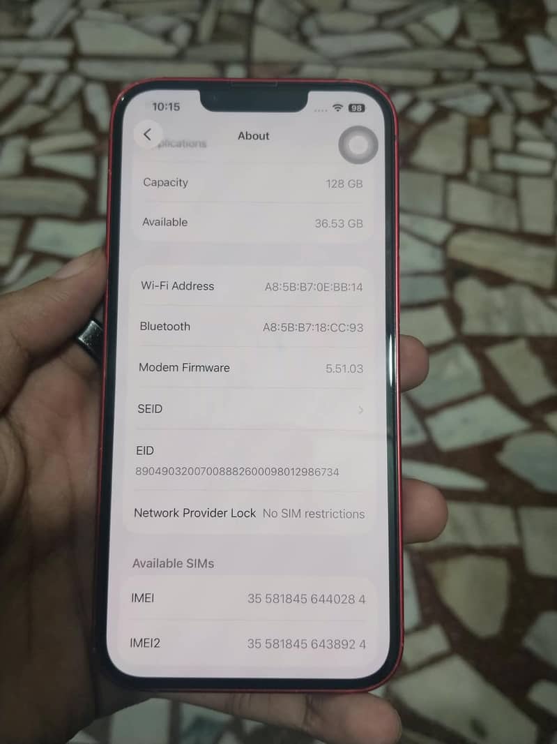 Apple iPhone 13 6