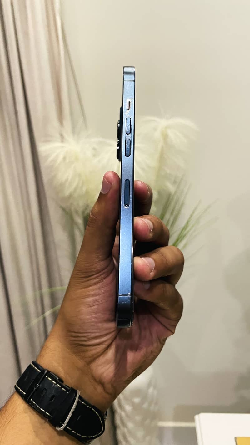 iPhone 12 Pro Max READ ADD FIRST ! 5