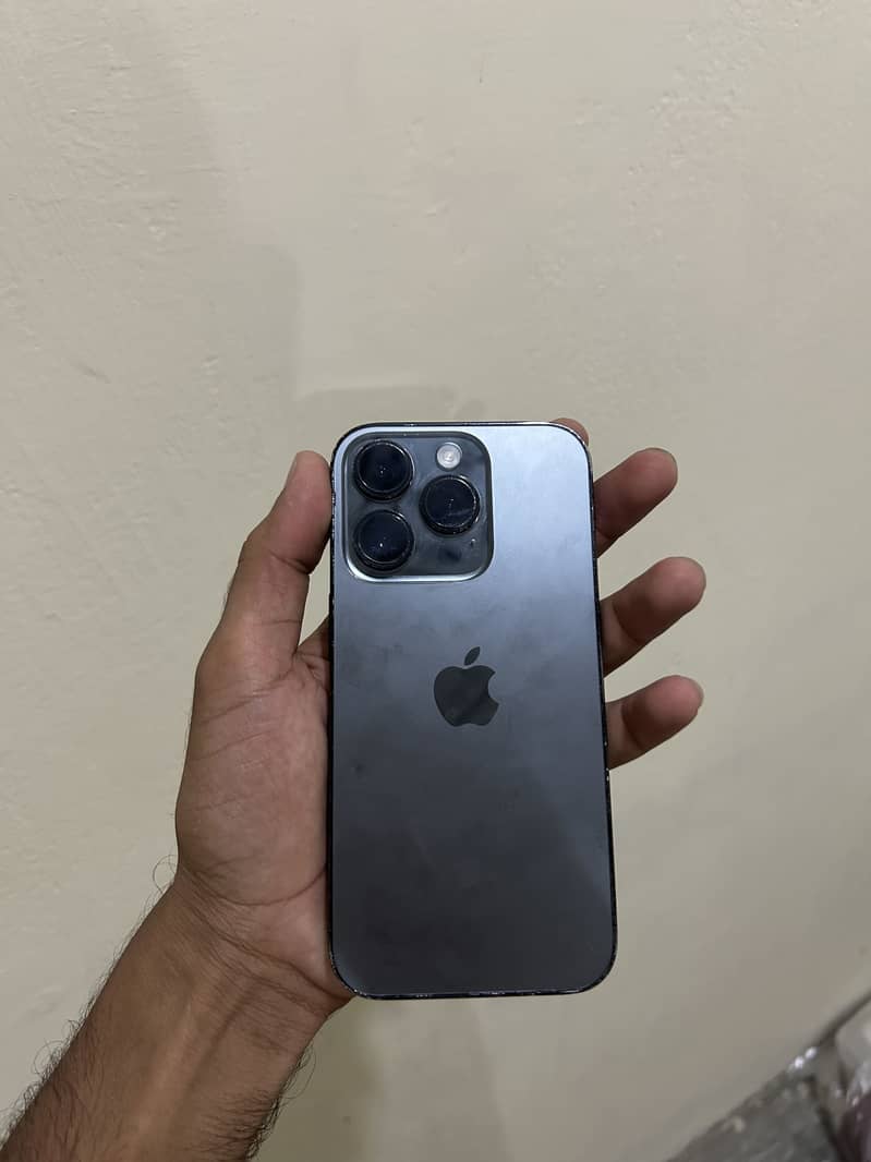 IPhone 14 Pro 3