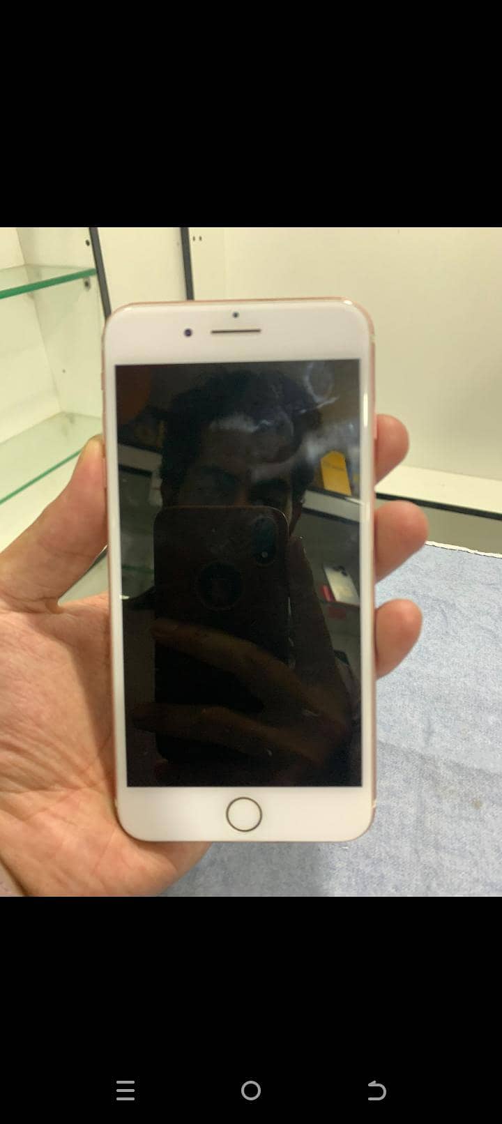 Apple iPhone 7 Plus 3