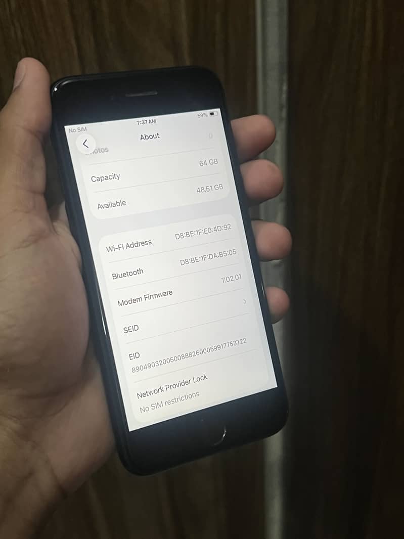 Apple iPhone SE 7