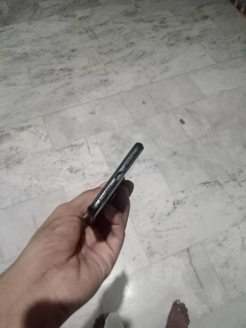 OPPO A 4