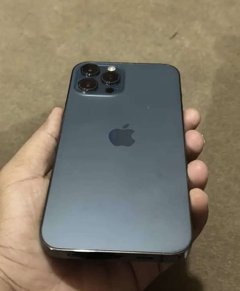 Apple iPhone 12 Pro Max 8