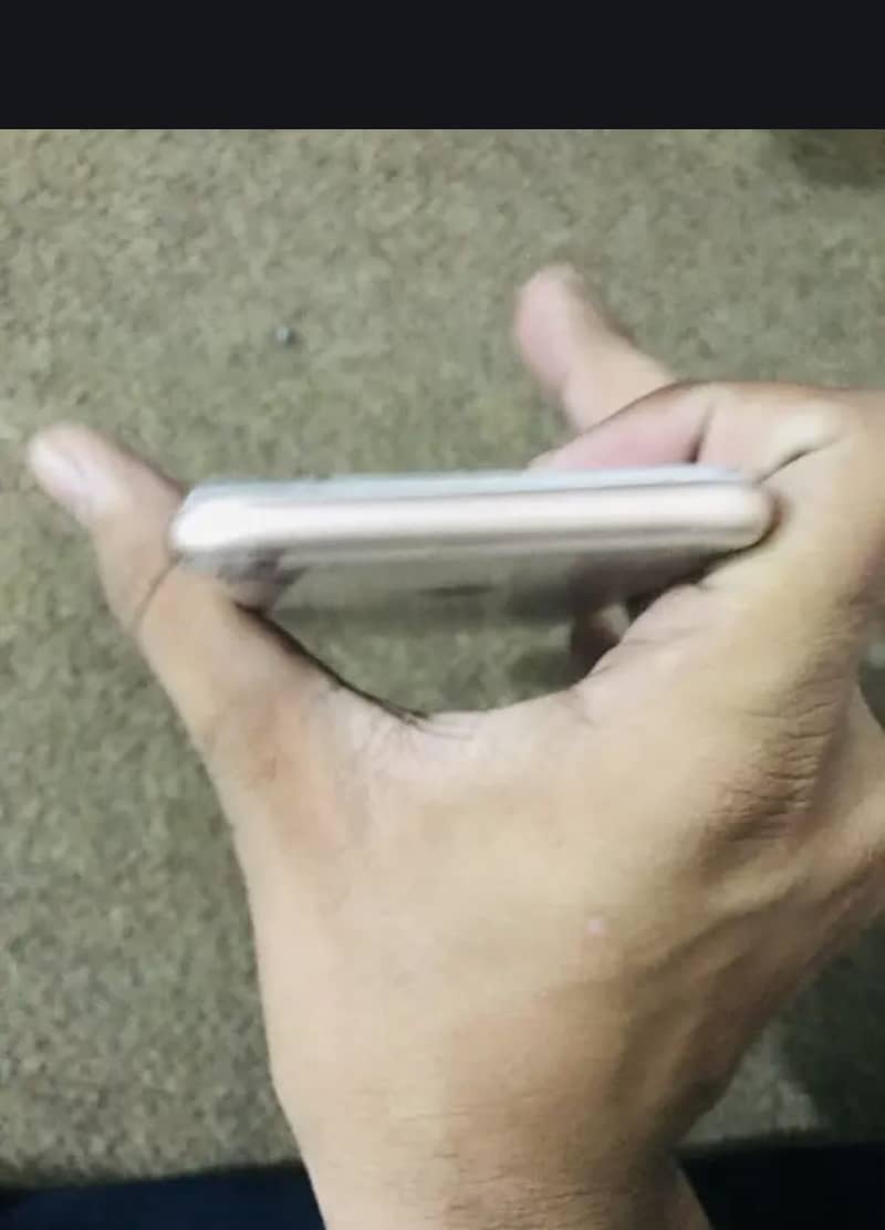 Apple iPhone 8 7