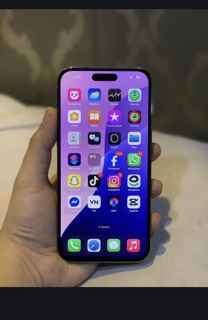 Apple iPhone 14 Pro Max 2
