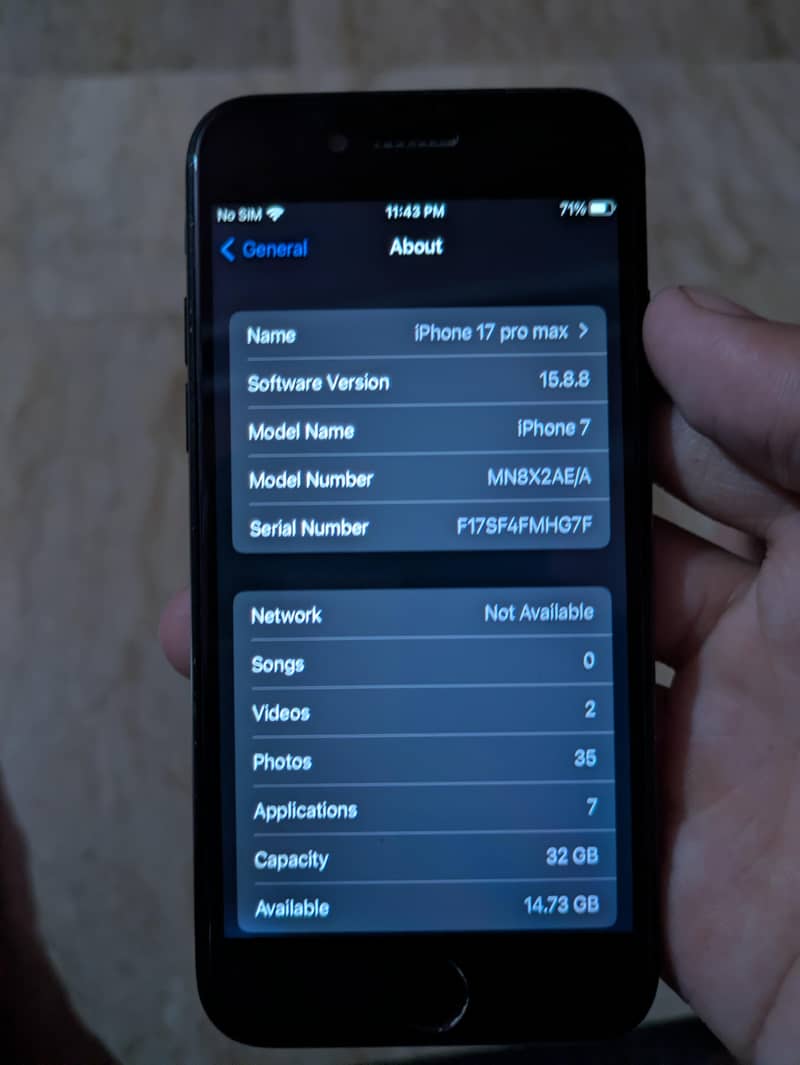 Apple iPhone 7 7