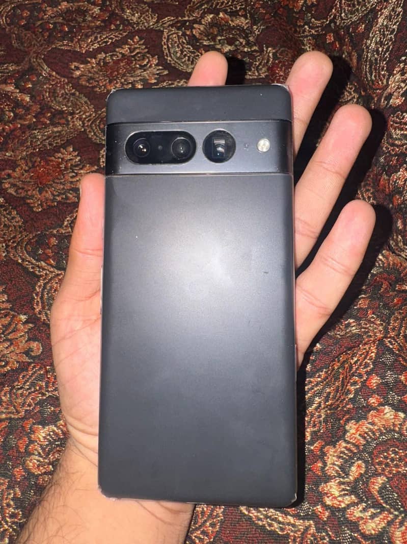 Google Pixel 7 Pro 2