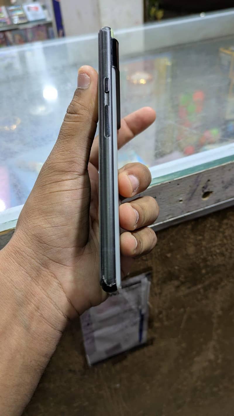Google Pixel 6 3