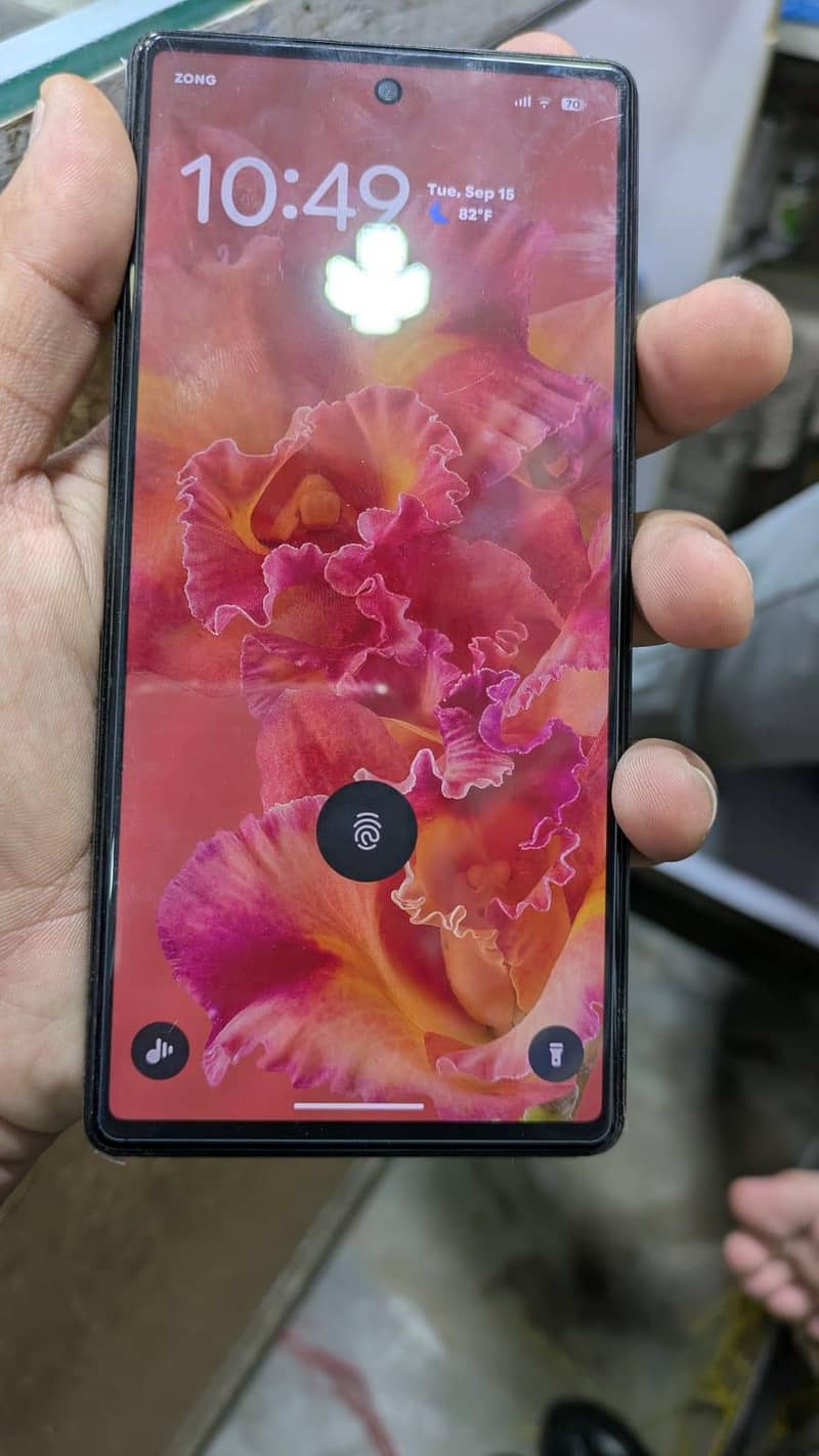 Google Pixel 6 4