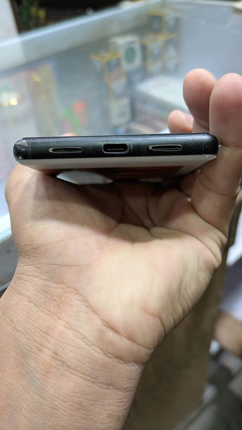 Google Pixel 6 5